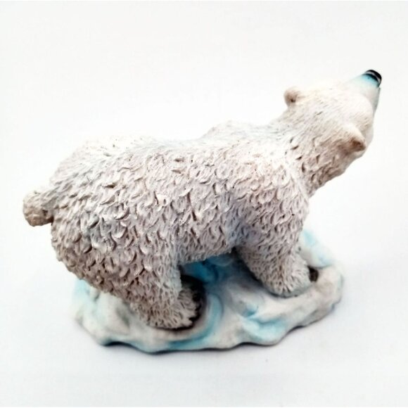 Polar Bear Figurine On Iceberg White Resin Sculpture Greenbrier International - Picture 10 of 14